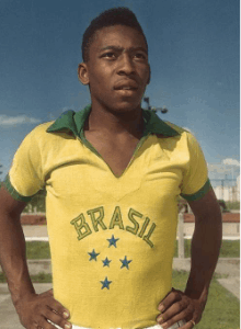 Photo de Pelé avec le maillot du Brésil